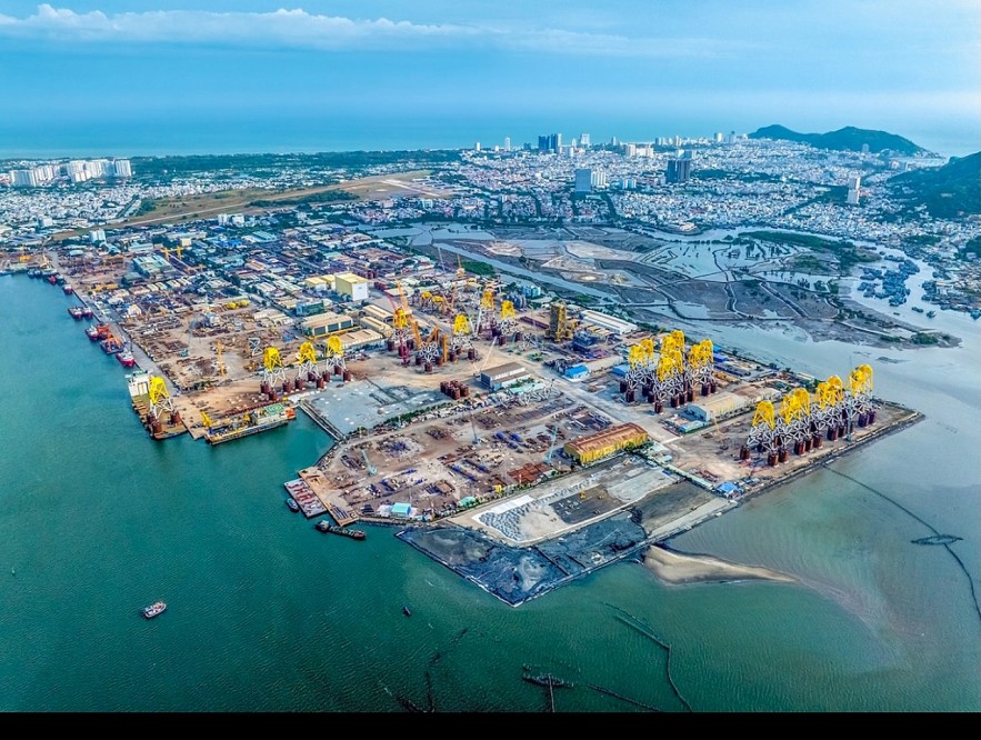 undefined Petrovietnam - Tập đoàn Công nghiệp Năng lượng Quốc gia "vươn mình" trong kỷ nguyên mới