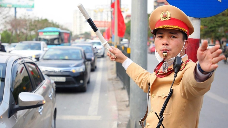 Cung cấp thông tin phản ánh vi phạm hành chính về trật tự, an toàn giao thông được thưởng đến 5 triệu đồng