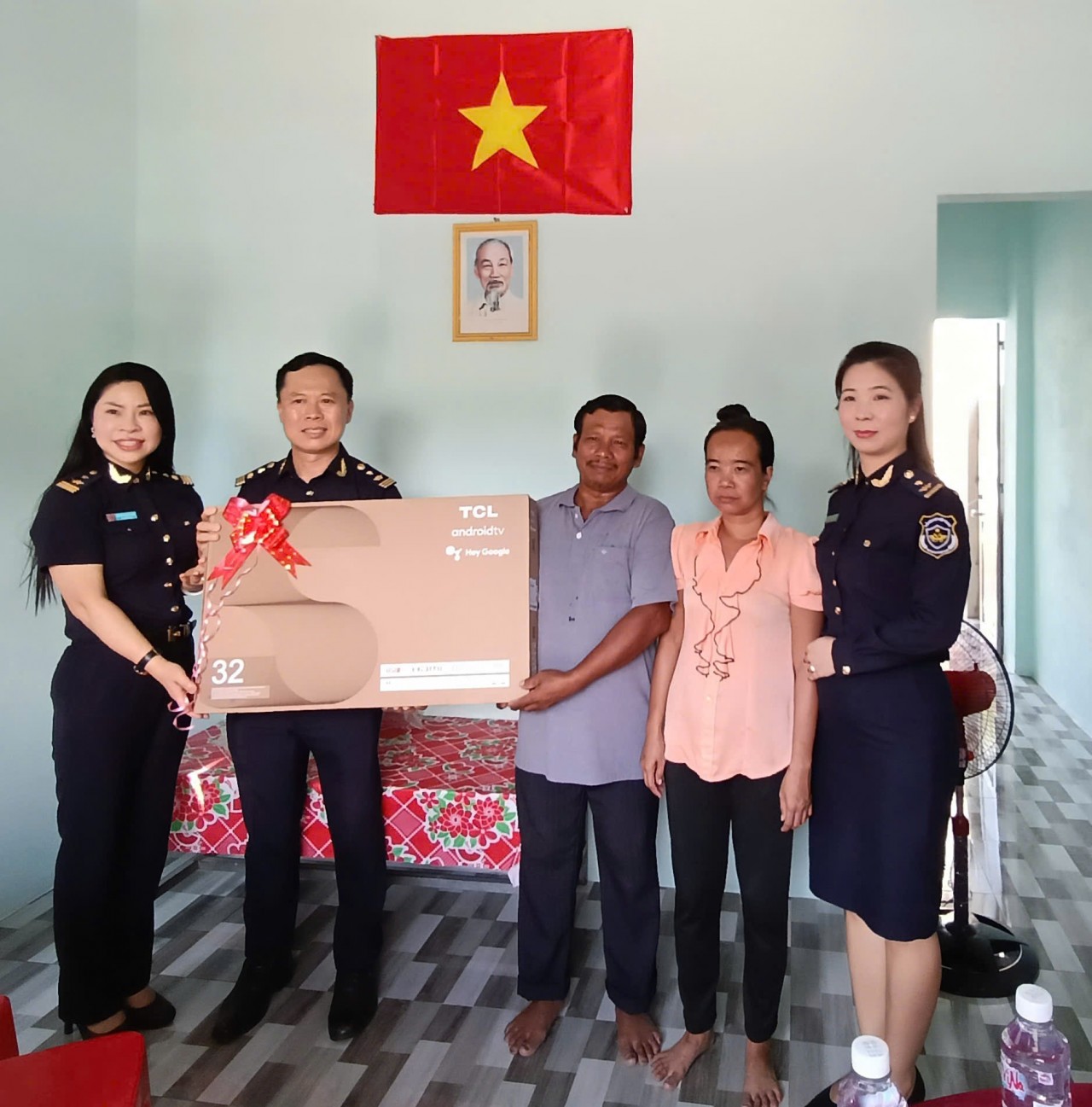 Tổng cục Hải quan tặng 20 căn nhà cho hộ nghèo, hộ cận nghèo tỉnh Tây Ninh