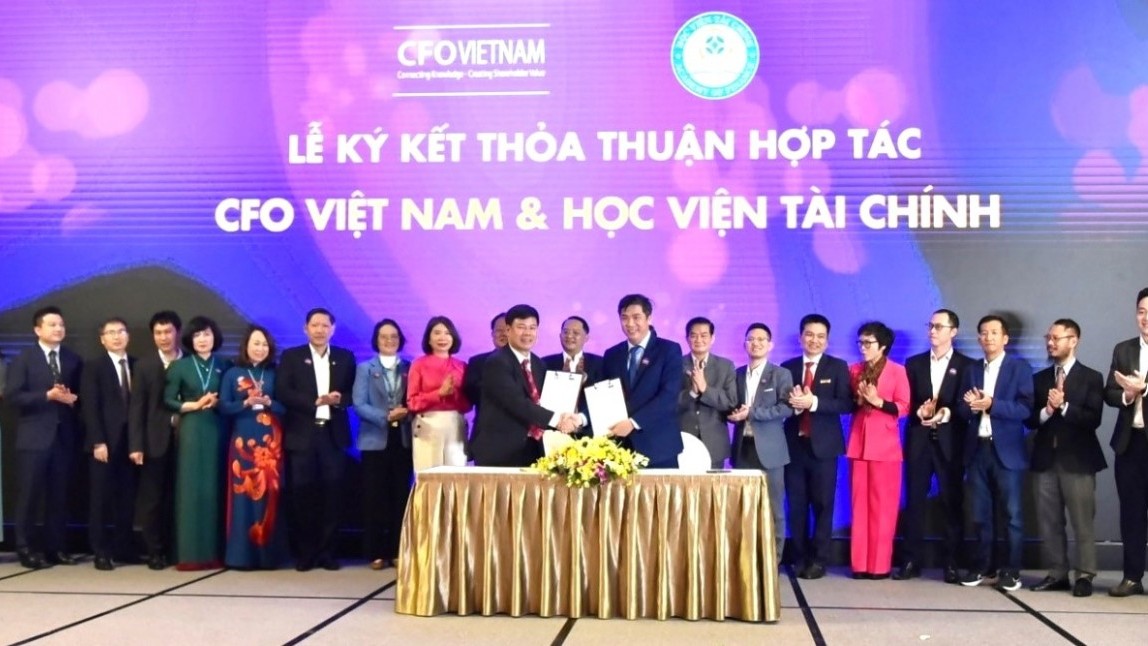 Học viện Tài chính và Câu lạc bộ CFO Việt Nam ký kết thỏa thuận hợp tác