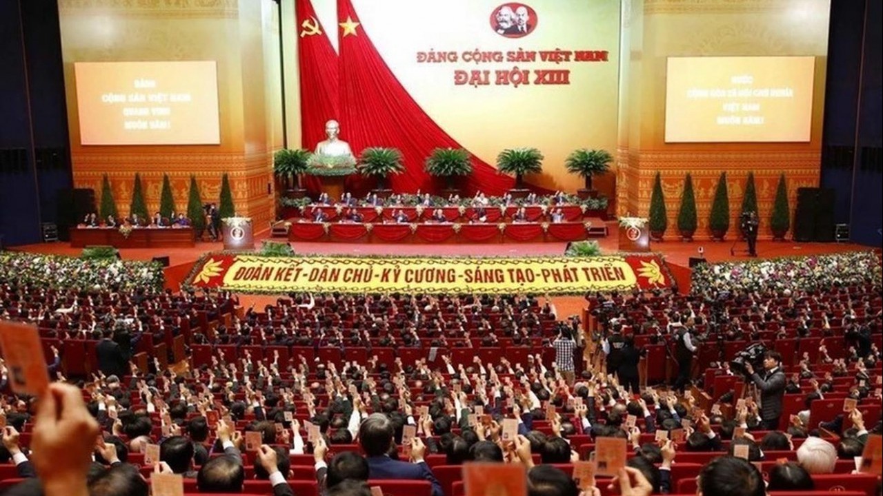 Hơn 300 hình ảnh, tài liệu triển lãm kỷ niệm 95 năm ngày thành lập Đảng