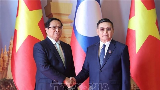 Thủ tướng Phạm Minh Chính hội kiến Chủ tịch Quốc hội Lào