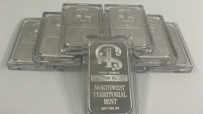 Ngày 12/1: Giá bạc thế giới và trong nước điều chỉnh tăng mạnh ở chiều mua