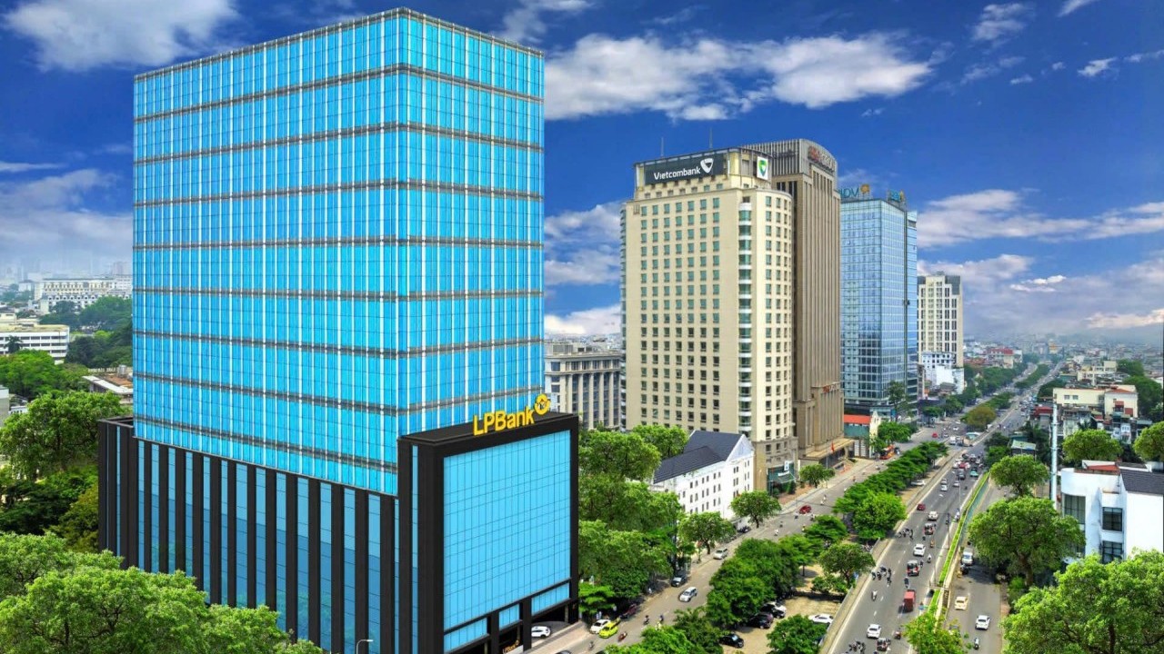 LPBank gia nhập câu lạc bộ lợi nhuận 10 nghìn tỷ đồng