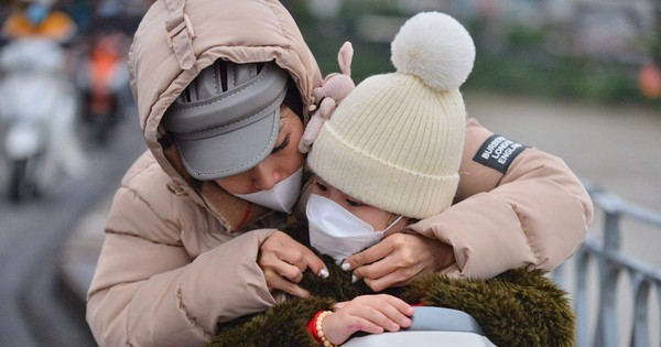 Hàng loạt tỉnh có nhiệt xuống thấp, Hà Nội rét 7,3 độ lúc đầu giờ sáng nay- Ảnh 2.
