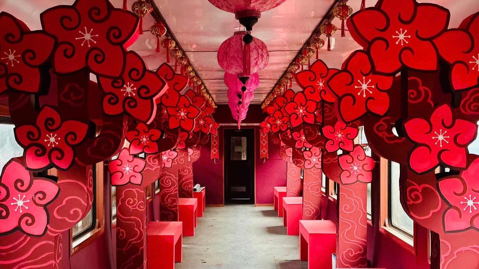 Đường sắt ra mắt 'Chuyến tàu Xuân' vào đêm Giao thừa