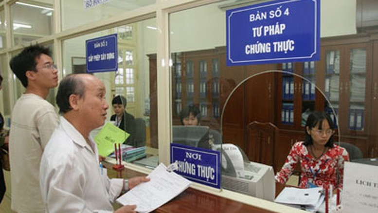 Ủy ban nhân dân cấp xã được chứng thực các văn bản do nước ngoài cấp