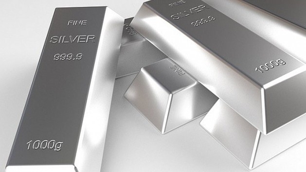 Ngày 16/1: Nhà đầu tư quay lại với bạc, thúc đẩy giá tăng