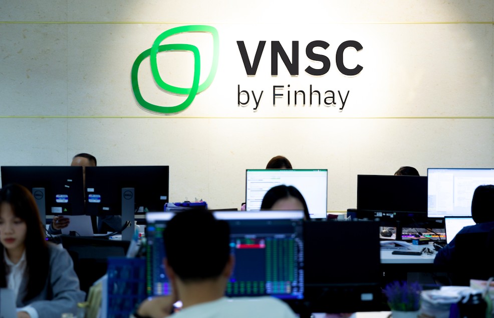 Khai màn đầu năm, Chứng khoán Vina phân phối thành công trái phiếu DNSE