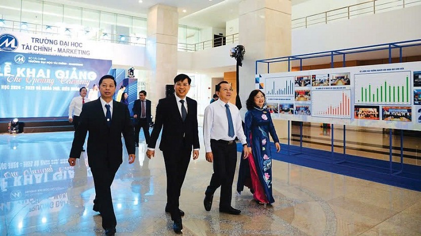 Đáp ứng yêu cầu nhân lực cao cho Trung tâm Tài chính quốc tế