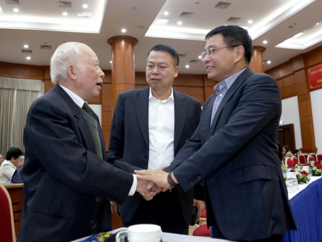 Bộ Tài chính gặp mặt, tri ân cán bộ hưu trí nhân dịp Xuân Ất Tỵ 2025