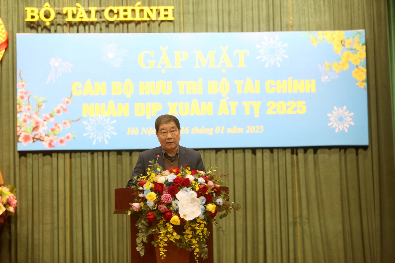 Bộ Tài chính gặp mặt, tri ân cán bộ hưu trí nhân dịp Xuân Ất Tỵ 2025