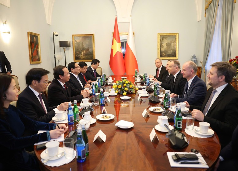 Tổng thống Ba Lan: Việt Nam là đối tác quan trọng nhất ở Đông Nam Á- Ảnh 2. Tổng thống Ba Lan: Việt Nam là đối tác quan trọng nhất ở Đông Nam Á- Ảnh 2.