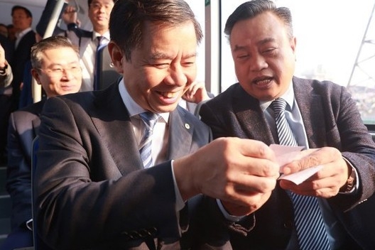 Hà Nội chính thức vận hành 3 tuyến xe buýt điện