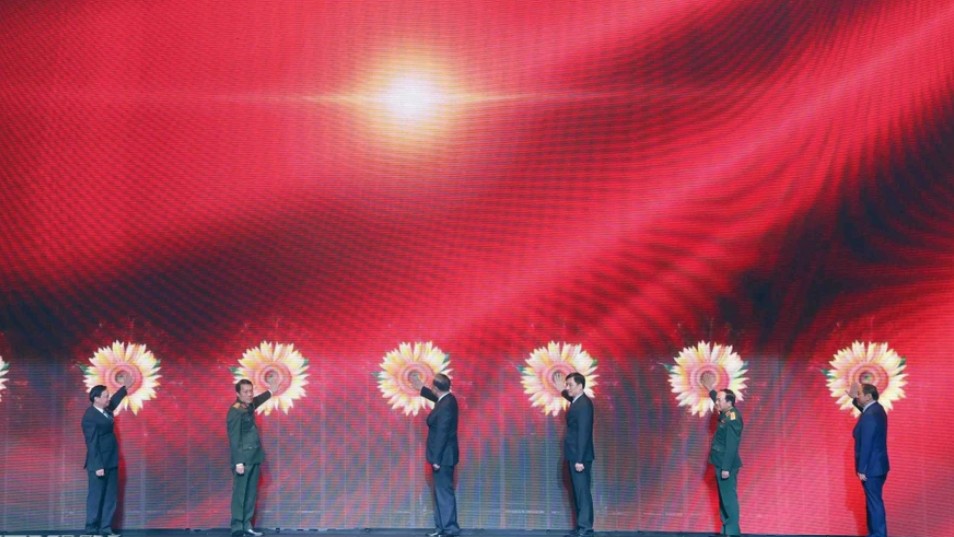 Tổng Bí thư: Công an xã cần gắn bó, là điểm tựa vững chắc của nhân dân