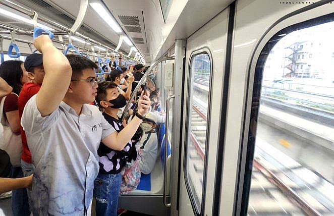 TP Hồ Chí Minh: Metro Bến Thành - Suối Tiên bắt đầu thu phí từ ngày 21/1 TP Hồ Chí Minh: Metro Bến Thành - Suối Tiên bắt đầu thu phí từ ngày 21/1