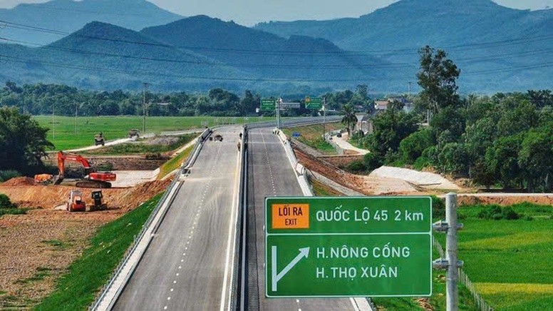 Chuẩn bị thu phí 6 tuyến cao tốc