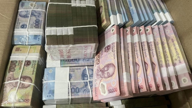 Cảnh báo lừa đảo đổi tiền lẻ, tiền mới dịp Tết để lì xì