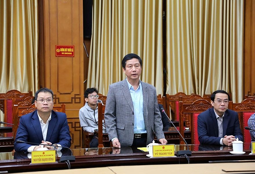 Agribank trao tặng 1 tỷ đồng cho các gia đình có hoàn cảnh khó khăn tại tỉnh Thái Bình nhân dịp Tết Nguyên đán Ất Tỵ 2025