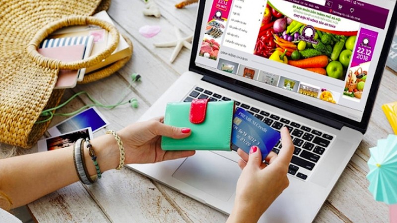 Tổng giá trị giao dịch thương mại điện tử Việt Nam đạt 13,82 tỷ USD trong năm 2024