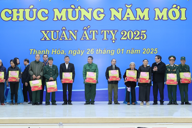 Thủ tướng: Thanh Hóa phấn đấu là cực tăng trưởng của miền Bắc và cả nước- Ảnh 7. Thủ tướng: Thanh Hóa phấn đấu là cực tăng trưởng của miền Bắc và cả nước- Ảnh 7.