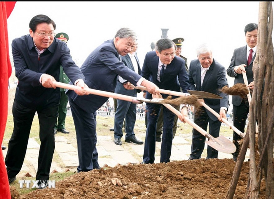 Tổng Bí thư Tô Lâm dự Lễ phát động Tết trồng cây “Đời đời nhớ ơn Bác Hồ”
