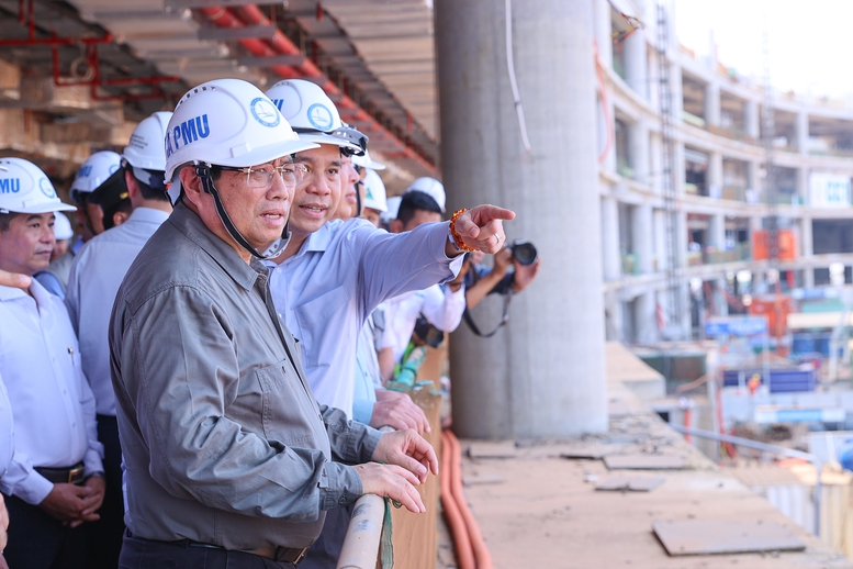Thủ tướng lần thứ 6 kiểm tra công trường sân bay Long Thành- Ảnh 4. Thủ tướng lần thứ 6 kiểm tra công trường sân bay Long Thành- Ảnh 4.
