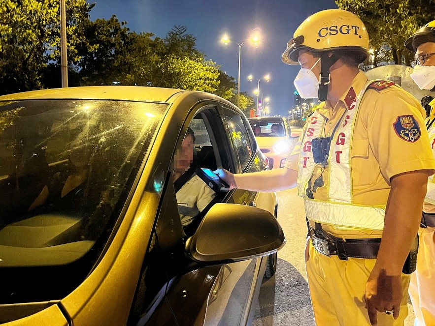 Xử lý 2.185 trường hợp vi phạm nồng độ cồn trong ngày mùng 4 Tết Xử lý 2.185 trường hợp vi phạm nồng độ cồn trong ngày mùng 4 Tết