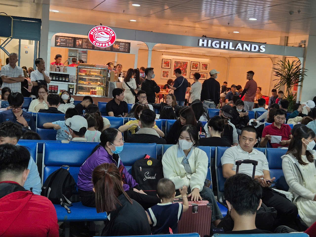 2,5 triệu lượt khách di chuyển đường hàng không trong dịp Tết Nguyên đán 2025