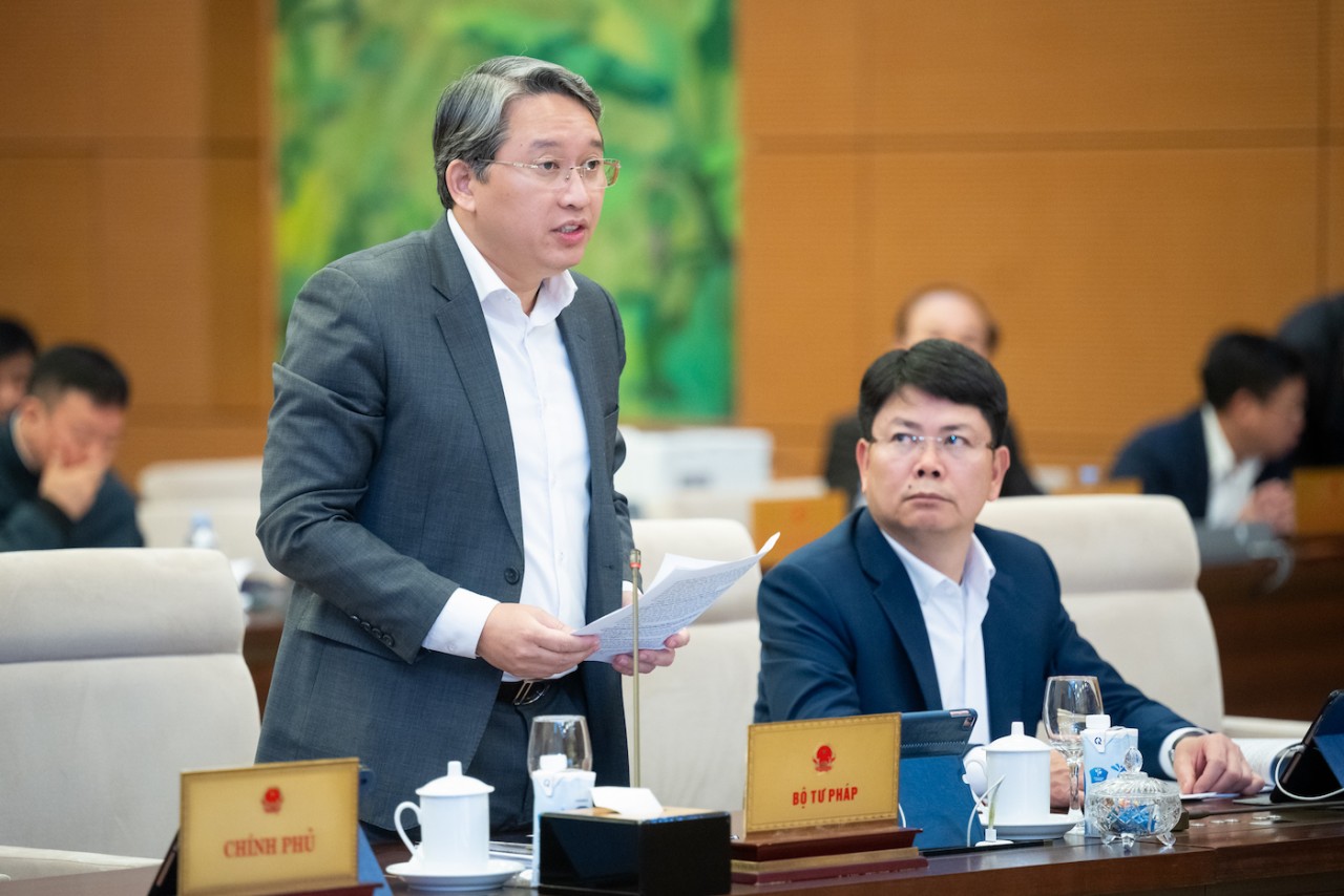 Chính phủ có thể ban hành nghị quyết quy phạm pháp luật