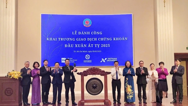 Năm 2025, thị trường chứng khoán sẽ phát triển về cả quy mô và chất lượng