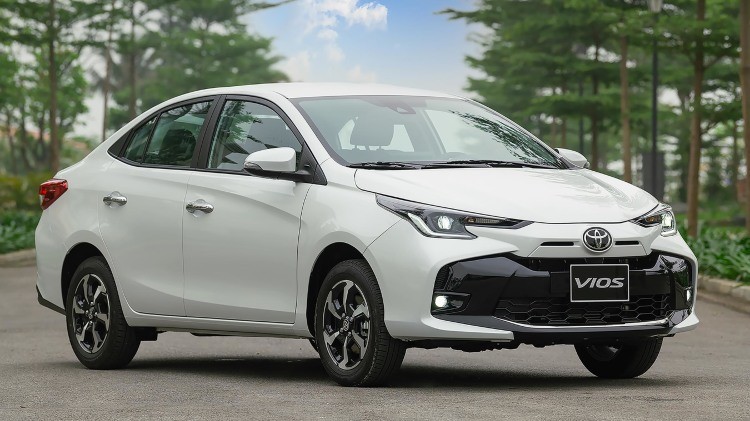 Giá lăn bánh xe Toyota Vios tháng 2/2025 đang cực hấp dẫn