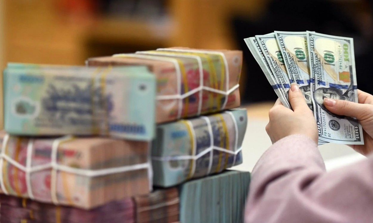 Ngân hàng UOB dự báo đợt suy yếu của nhiều đồng tiền sau "bão" thuế quan từ Mỹ