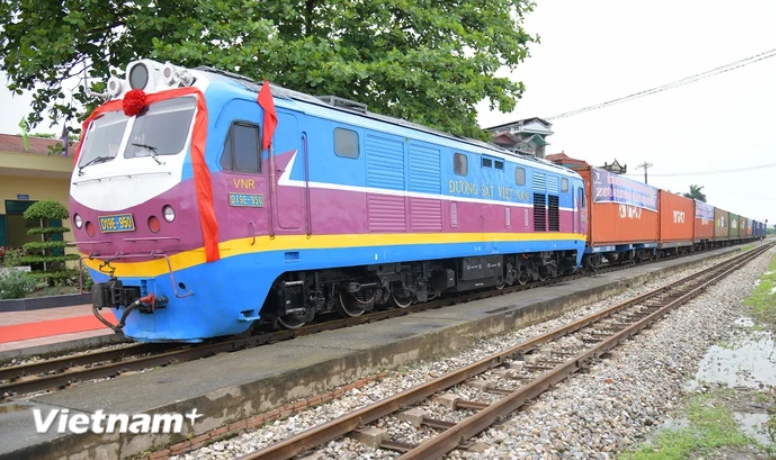 Hơn 8,3 tỷ USD làm tuyến đường sắt đi qua 9 tỉnh, thành kết nối Trung Quốc