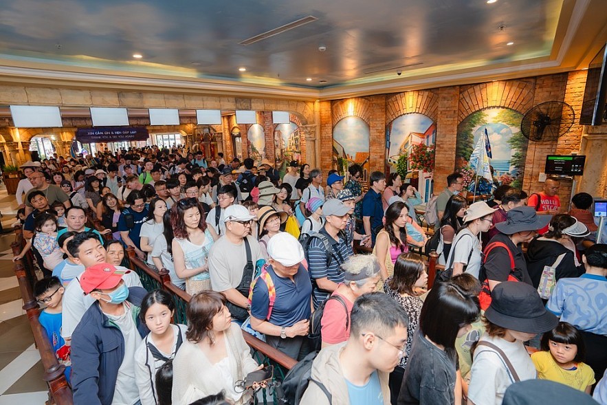 Du lịch Kiên Giang đạt 2.544 tỷ đồng trong tháng đầu năm