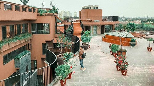 Làng gốm Bát Tràng và lụa Vạn Phúc gia nhập mạng lưới thủ công sáng tạo toàn cầu