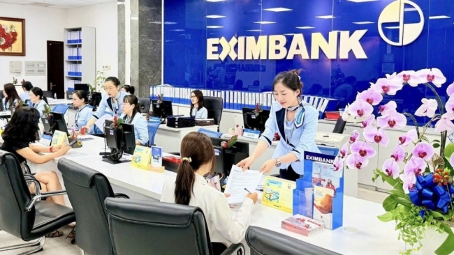 Tái cơ cấu ngân hàng: Sự lựa chọn sống còn