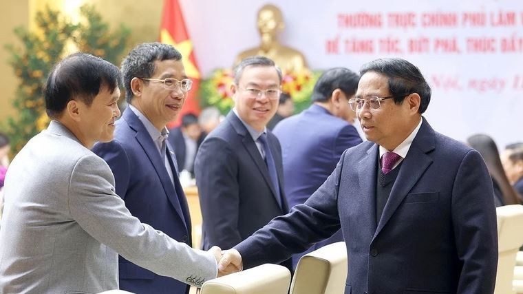 Thủ tướng chủ trì hội nghị với các ngân hàng để thúc đẩy tăng trưởng