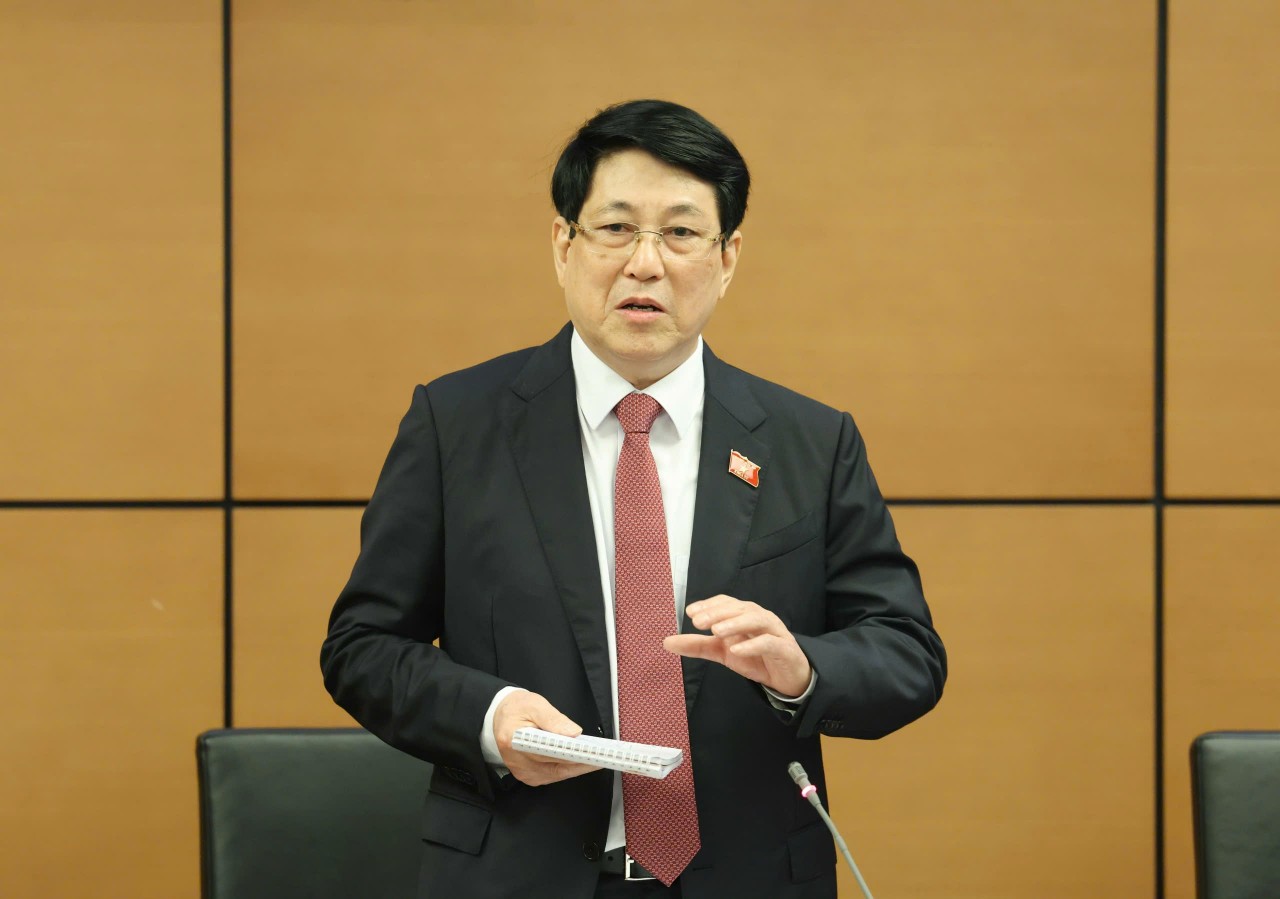 Phân cấp rạch ròi, đổi mới quy trình làm luật đáp ứng yêu cầu phát triển