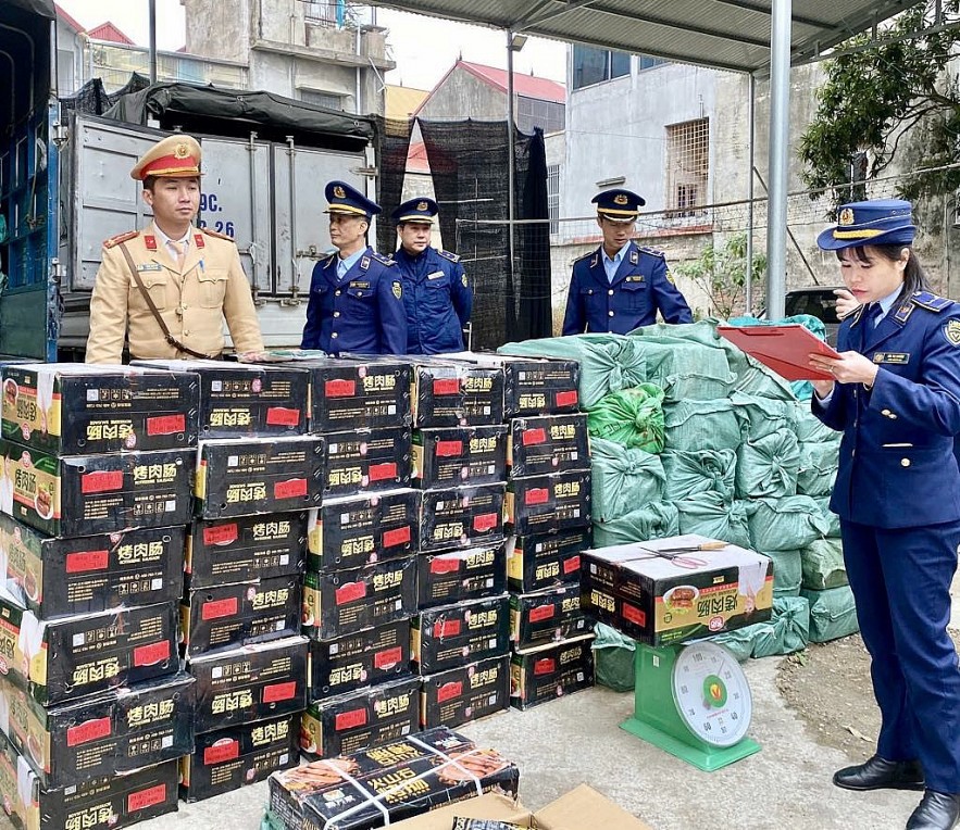 undefined Nộp ngân sách 212 tỷ đồng từ xử lý vi phạm hoạt động thị trường