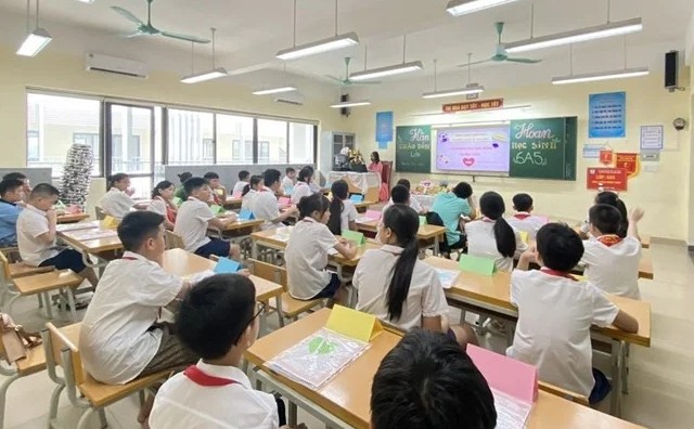 Bộ Giáo dục và Đào tạo khẳng định không cấm, không “siết” hoạt động dạy thêm, học thêm