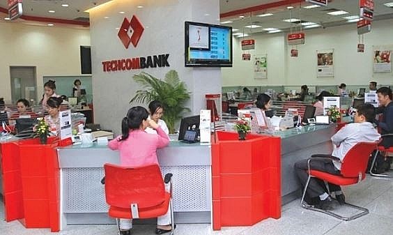 Banks' charter capital surges by 15.23% to 33 billion USD