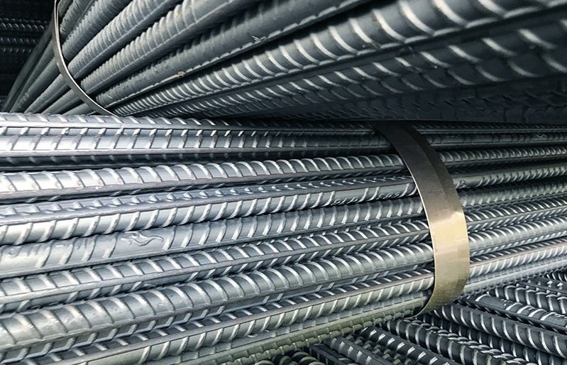 Doanh nghiệp thép Việt chịu ảnh hưởng ra sao trước cơn “bão thuế” từ Mỹ?