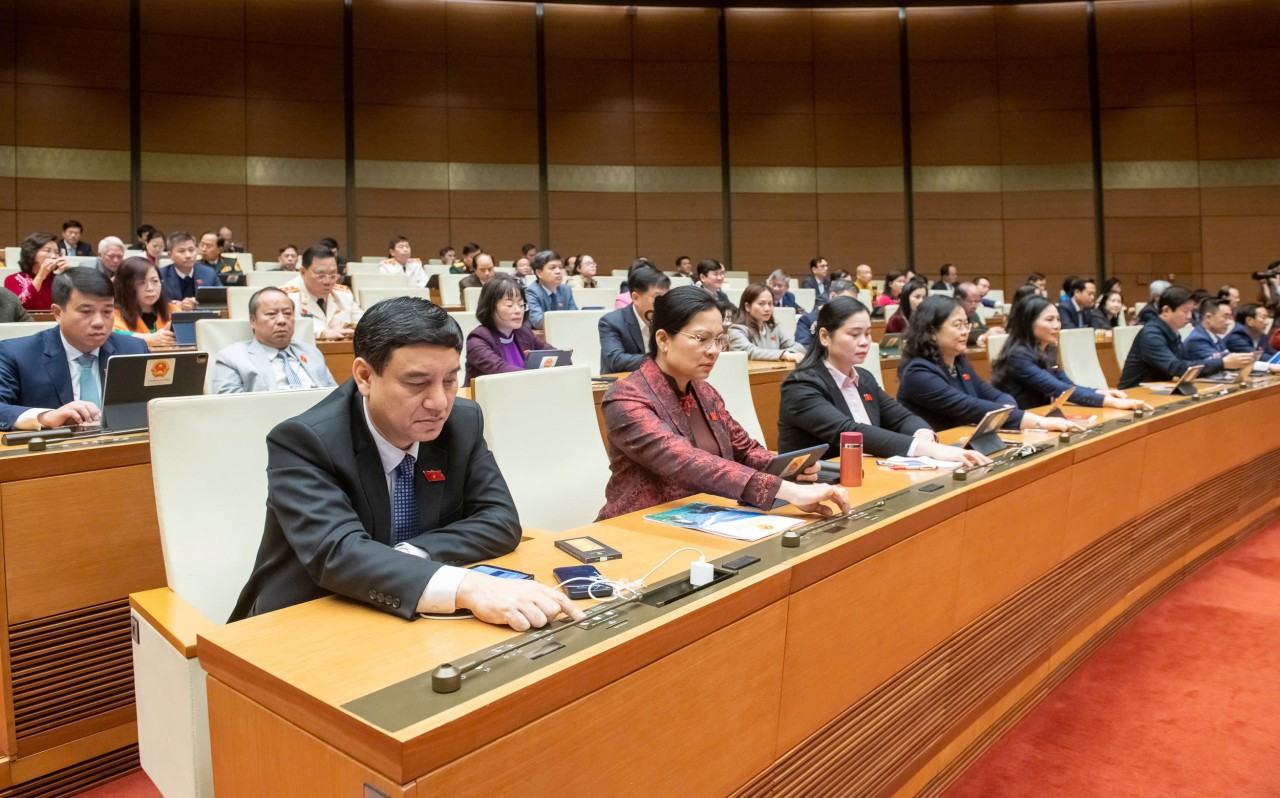 Chỉ được chỉ định thầu các gói thầu đặc thù về công nghệ, an toàn hạt nhân