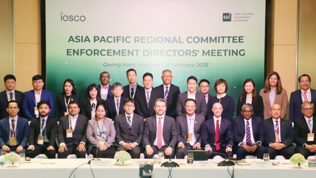 Tăng cường giám sát, thanh tra, cưỡng chế thực thi giữa các cơ quan quản lý thị trường chứng khoán tại APRC