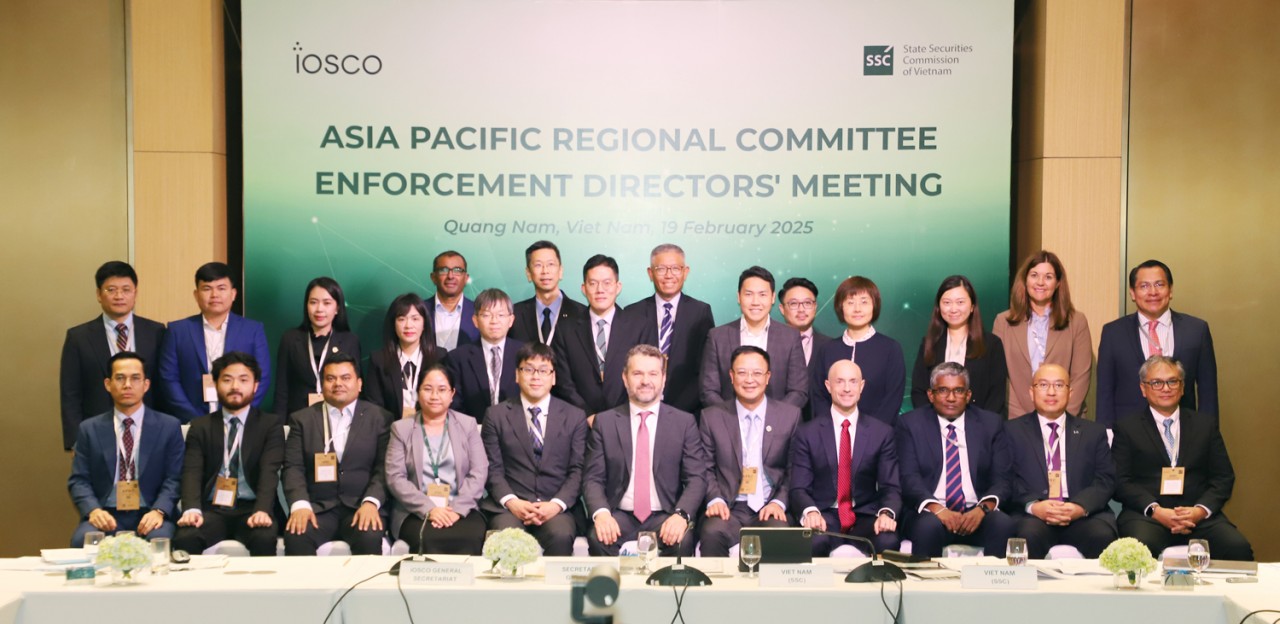Tăng cường giám sát, thanh tra, cưỡng chế thực thi giữa các cơ quan quản lý thị trường chứng khoán tại APRC