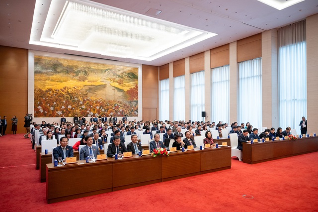 Trao Nghị quyết về công tác cán bộ đối với các Phó Chủ nhiệm Ủy ban của Quốc hội và ĐBQH chuyên trách- Ảnh 7. Trao Nghị quyết về công tác cán bộ đối với các Phó Chủ nhiệm Ủy ban của Quốc hội và ĐBQH chuyên trách- Ảnh 7.