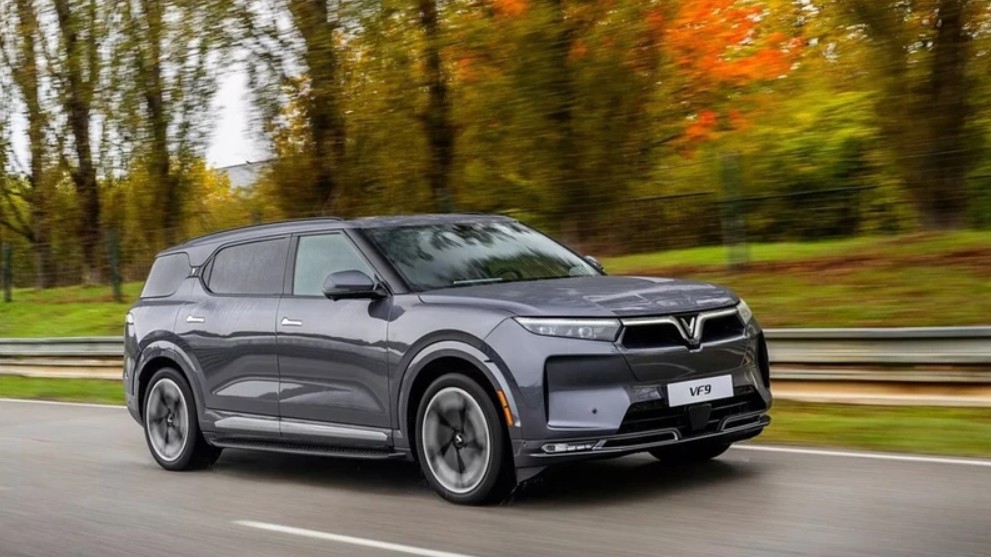 Vietnam’s automobile market sees strong shift to "green" vehicles