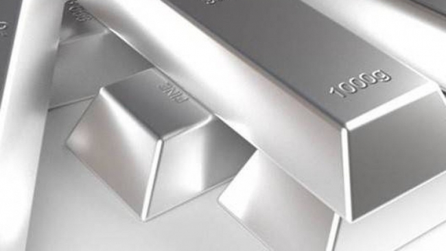 Ngày 24/2: Giá bạc ổn định, động lực tăng vẫn còn