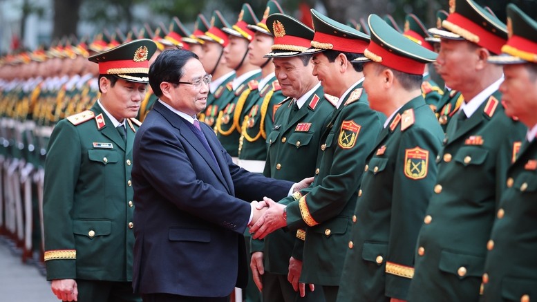 Thủ tướng: Phát huy vai trò đặc biệt, truyền thống vẻ vang "vừa là chiến sĩ vừa là bác sĩ"